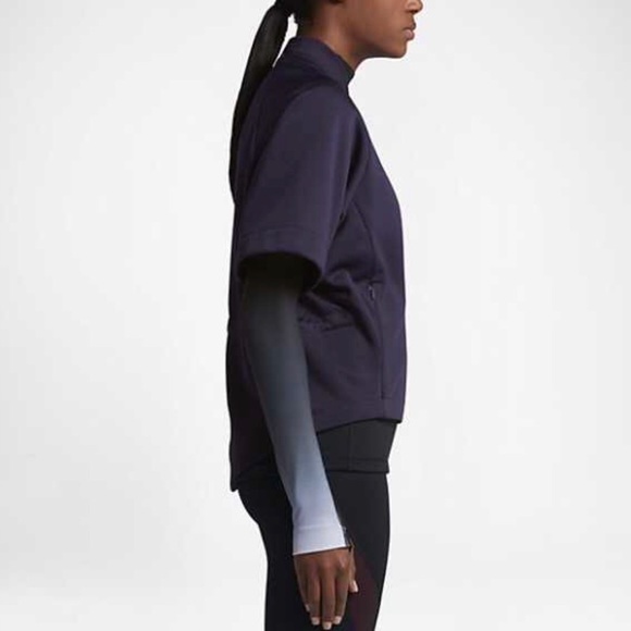 NWT Nike Therma Sphere Tops - Picture 3 of 7